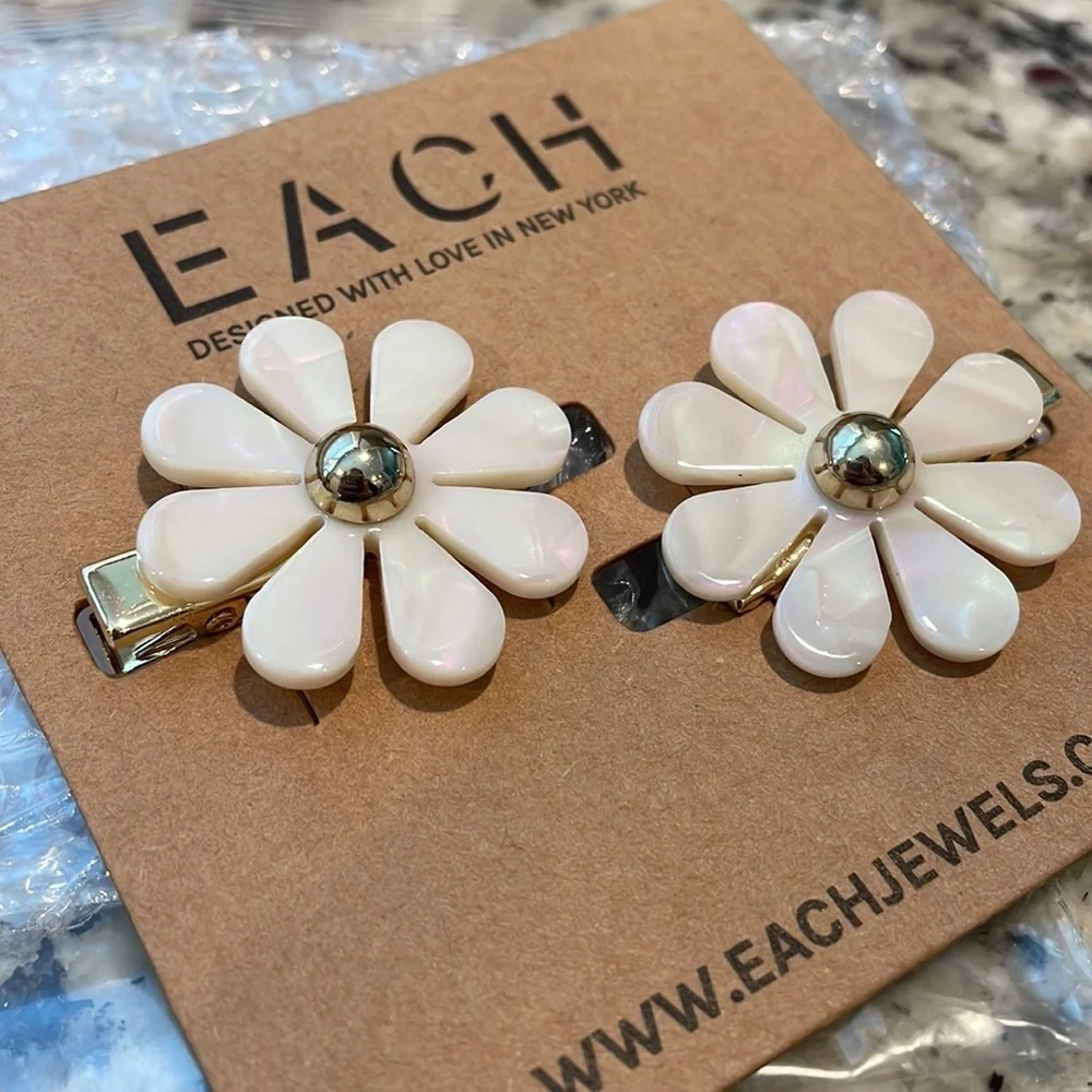 Each Jewels Flower Hair Barrettes Set Of 2